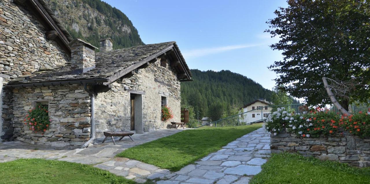 Casa Alpina San Luigi Hotel Campodolcino Buitenkant foto